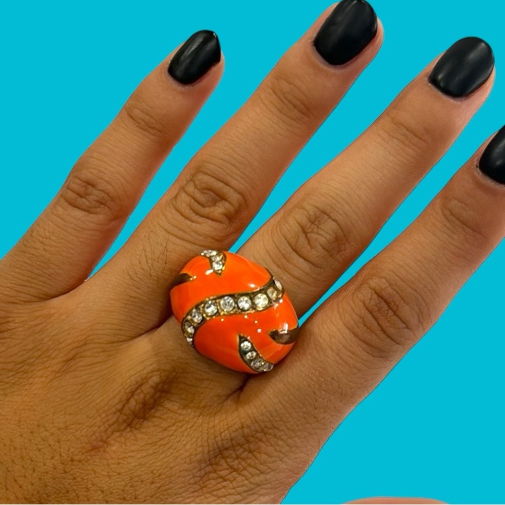 ORANGE ENAMEL WITH CZ‎ RHINESTONE SIZE 8